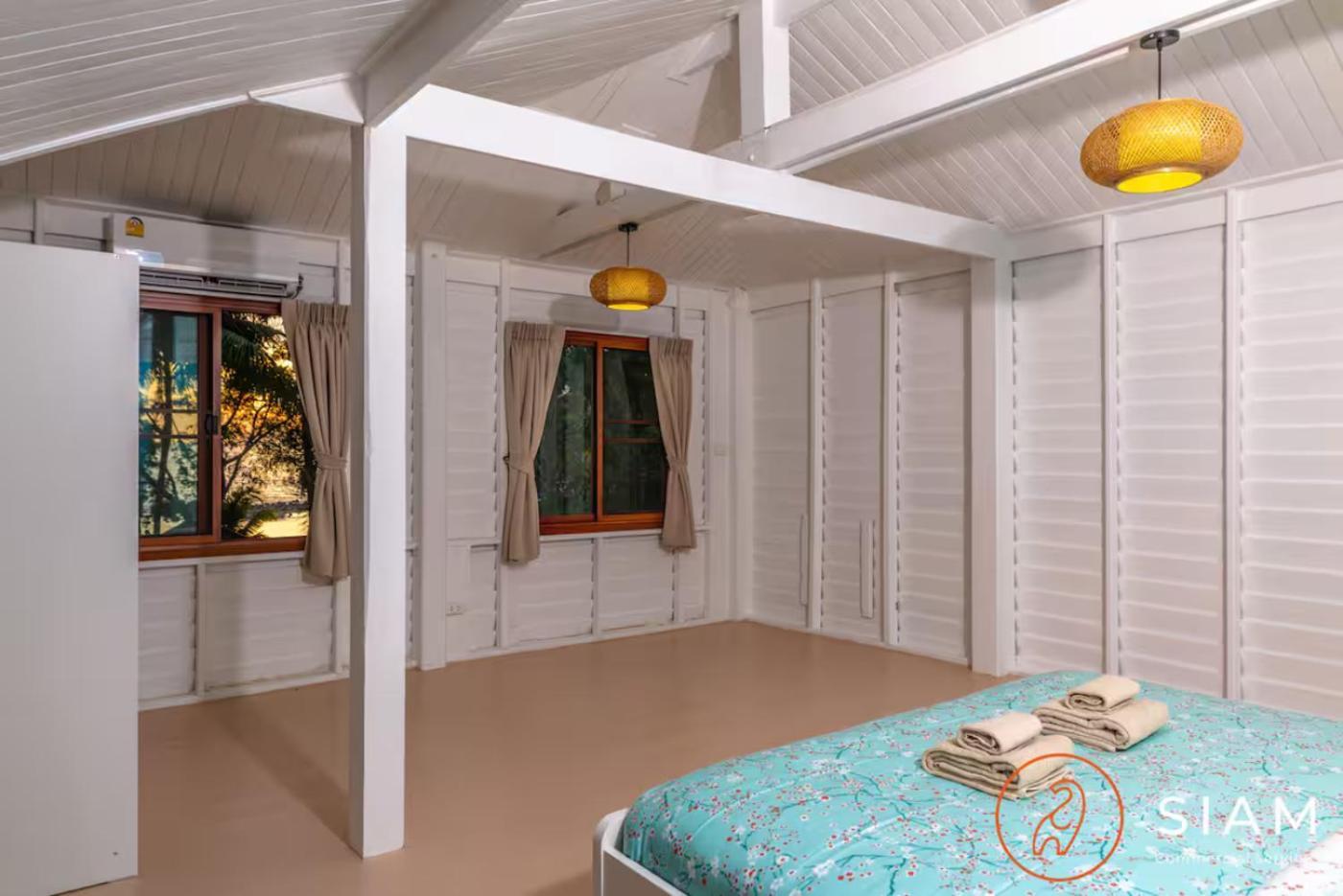 The Wooden Beach House 3Br - Sunset Beach Garden Taling Ngam Beach 외부 사진