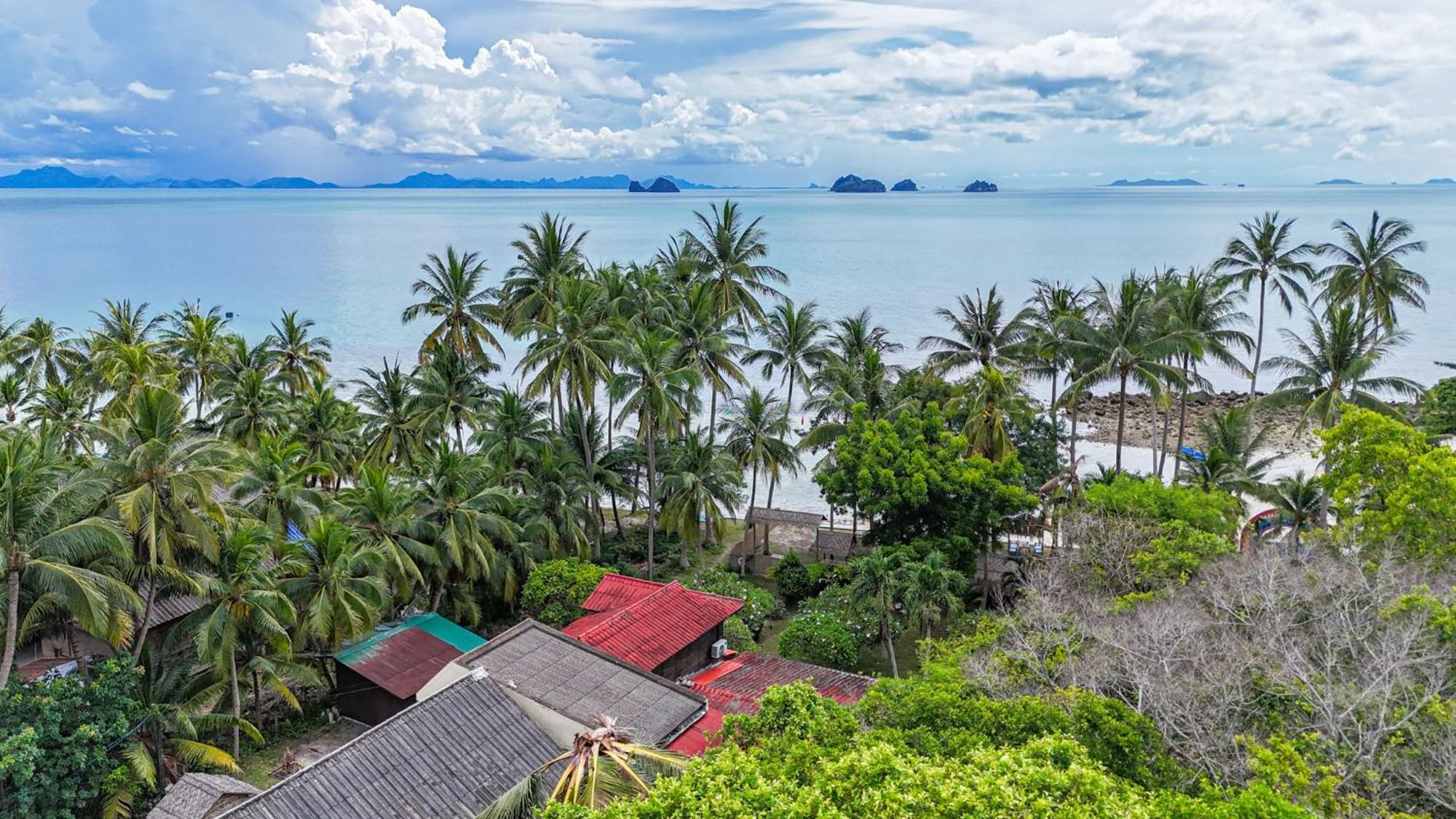 The Wooden Beach House 3Br - Sunset Beach Garden Taling Ngam Beach 외부 사진