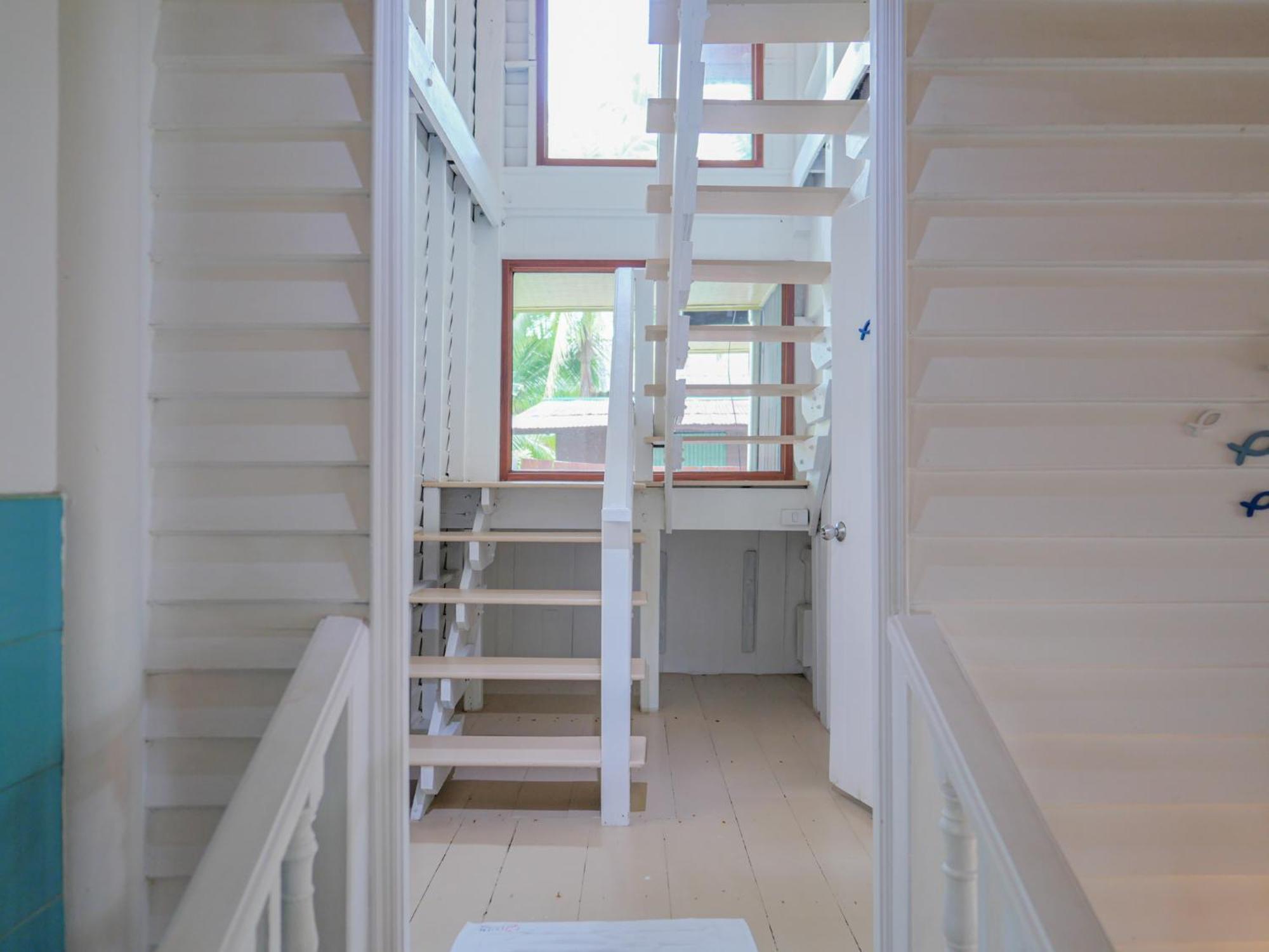 The Wooden Beach House 3Br - Sunset Beach Garden Taling Ngam Beach 외부 사진